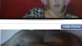 Par derrière et latéralement baisée par une beauté magnifique gay porno francais