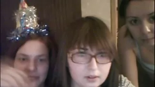 Un grand manager baise une fille sur la table pendant le casting porntube francais