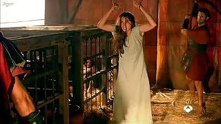 La fille s'agenouilla et traita sa bouche avec fr porn une bite