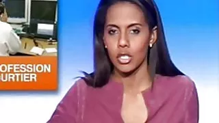 Le sexe d'un beau couple s'est passé sur un lit film porno francais avec scenario confortable