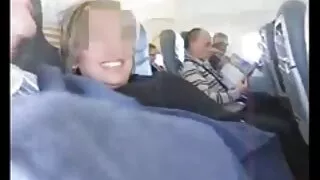 Oriental babe a fait une pipe porno dingue francais profonde