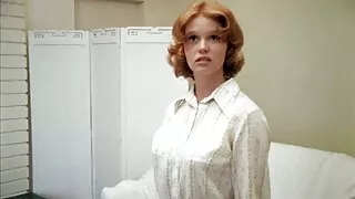 Ebony fait plaisir film porno gratuit et en français à une grosse blonde schlong dans un chapeau par Cobo