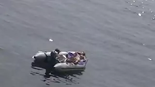 Brune à lunettes se masturbe porn anal francais une grosse bite avec sa bouche