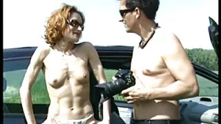 Des étudiants excités ont une orgie film porno francais avec scenario spontanée à quatre