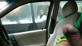 Une blonde frivole s'est rendue dans une film porno francais hd chatte rougie